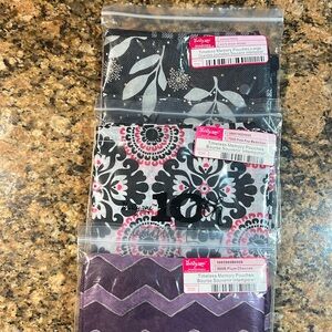 Thirty one timeless memory pouch (includes all 3sets) NWT